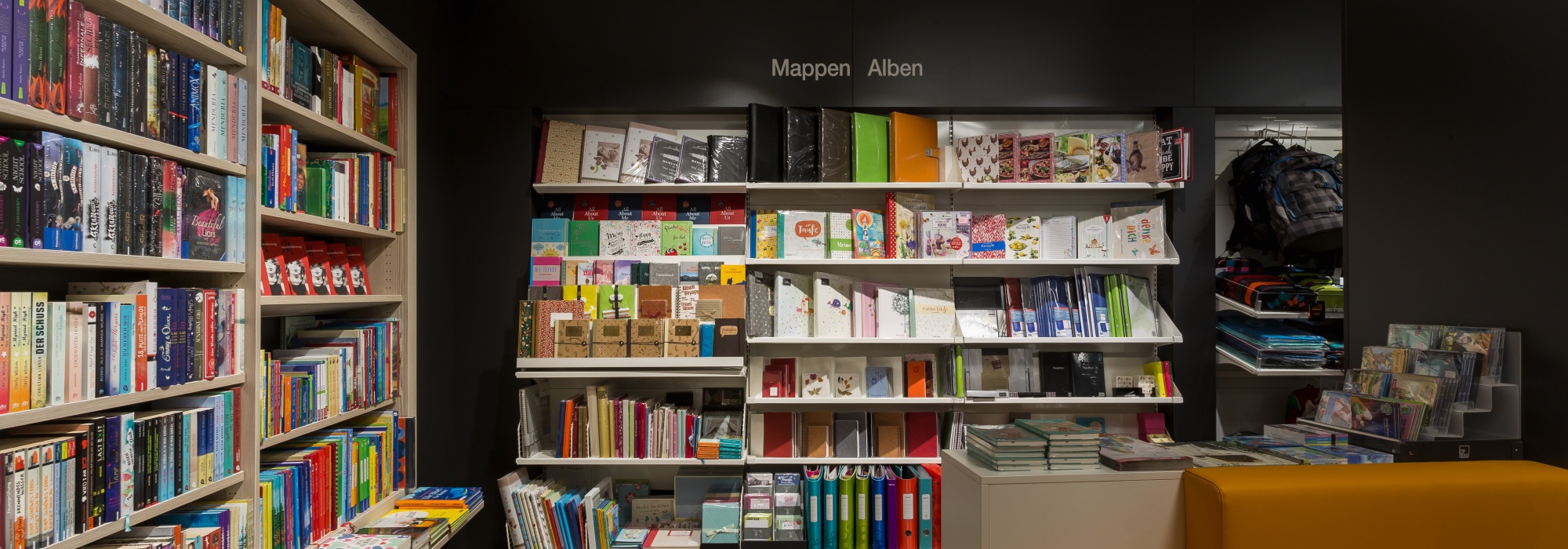 Ladenbau Buchhandlung