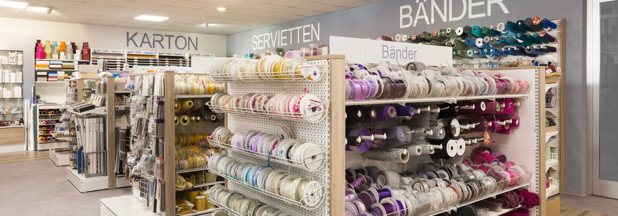 Kleinen Laden einrichten mit Vrana Shopdesign
