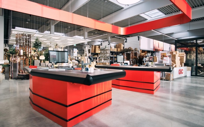 Kassentisch mit Laufband