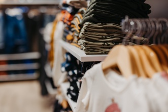 Ladenbau Fashion Einrichtung